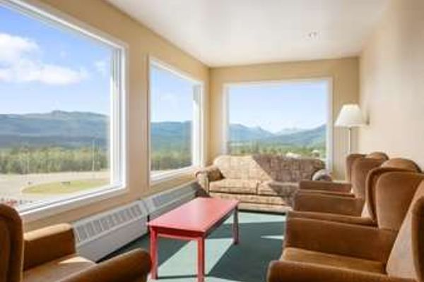 DAYS HOTEL AND SUITES GRANDE C (Grande Cache)